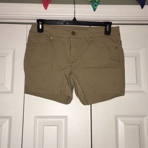 Khaki shorts